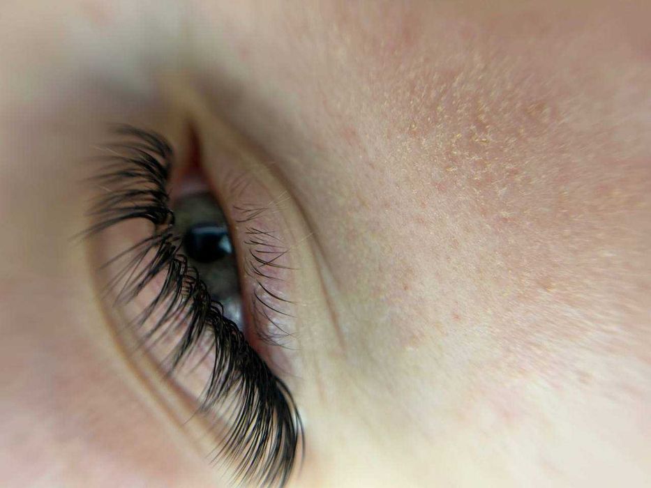 Нарощення вій солом'янка