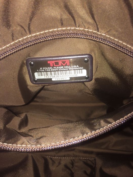 Carteira pasta para viagem com espaço próprio para computador