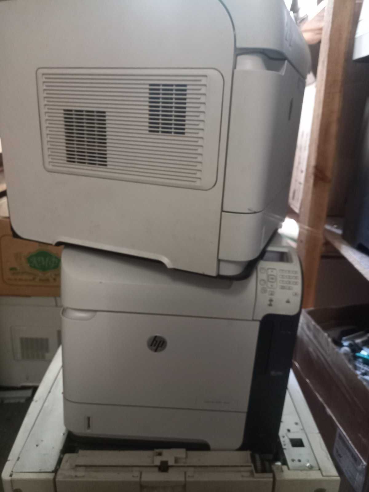 Принтер HP LaserJet Enterprise 600 M601dn сеть+дуплекс, чб