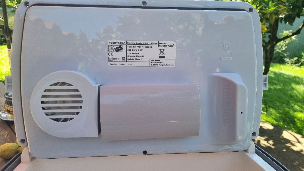 Arca + placa eléctrica e fogareiro a gás