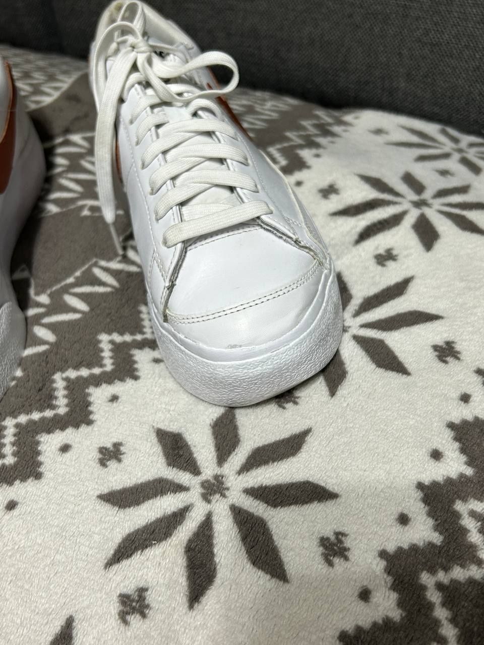 Buty Nike Blazer Low Platform Women Shoes Rozmiar 40
40·Zadowalający·N