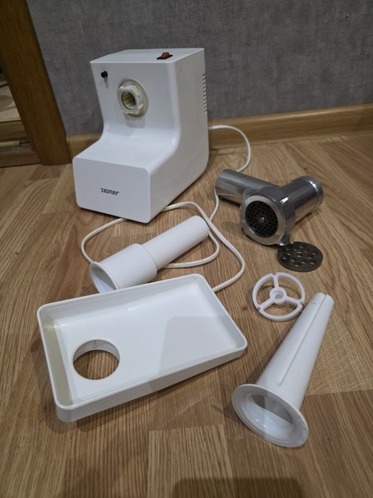 Продам насадку від м'ясорубки  Zelmer