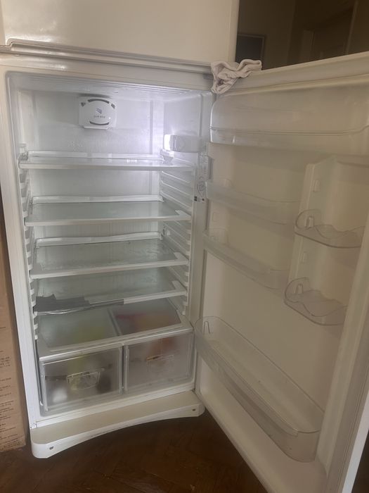 Frigorifico indesist