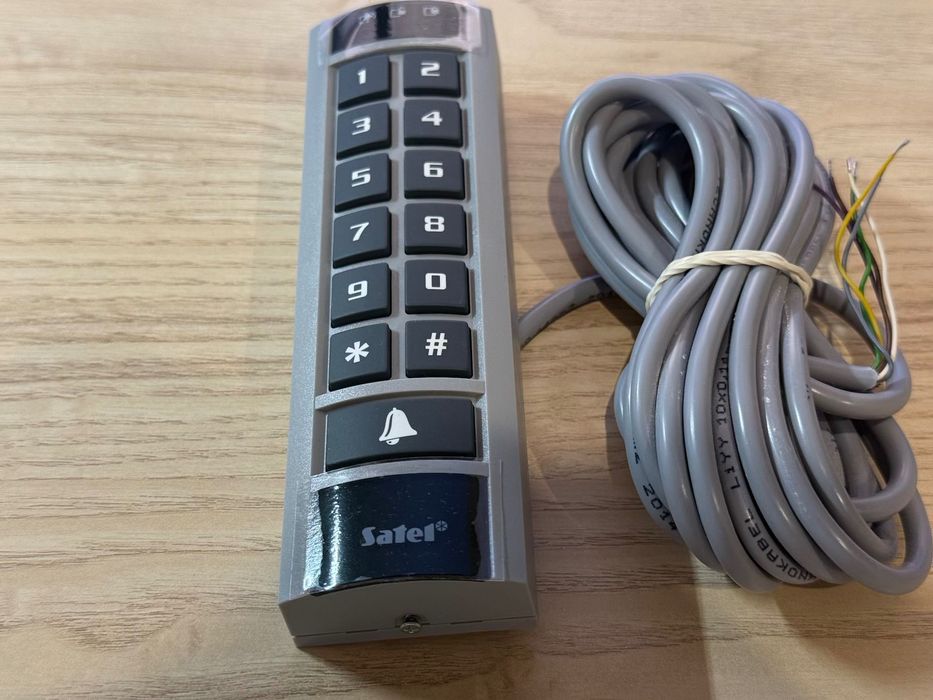 Satel Czytnik Kart z Klawiaturą owy ACCO SCR BG