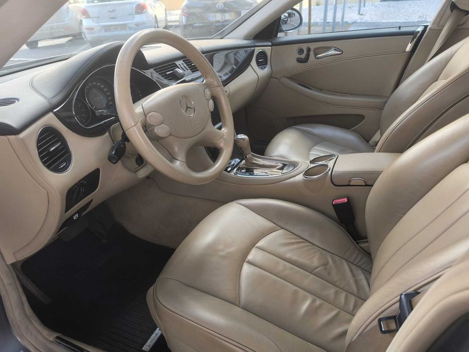 Vendo Mercedes Benz 320 CDI