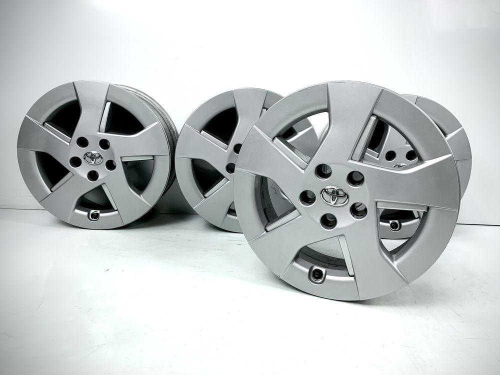 Felgi aluminiowe 15” Toyota Prius / 5x100 6J et48 (040)