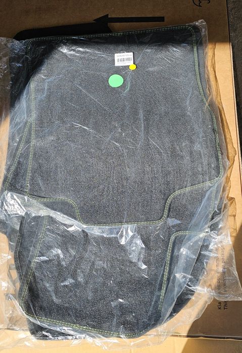 Dywaniki welurowe premium do Peugeot 308 III 2021 i nowsze.