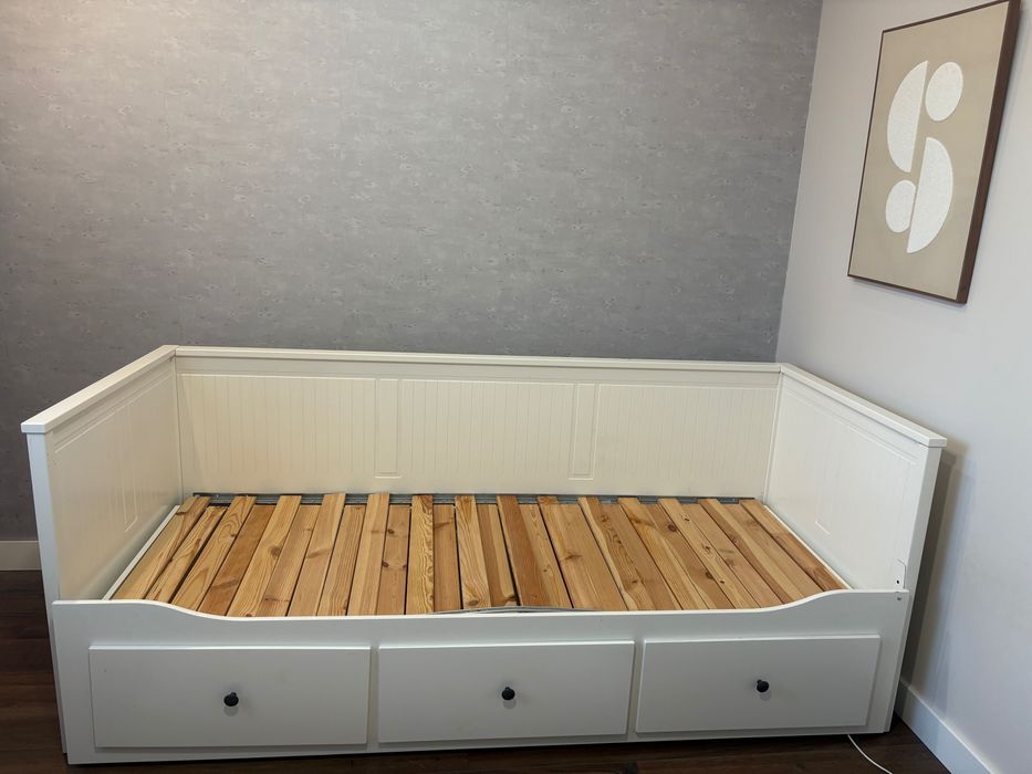 Łóżko Ikea seria HEMNES