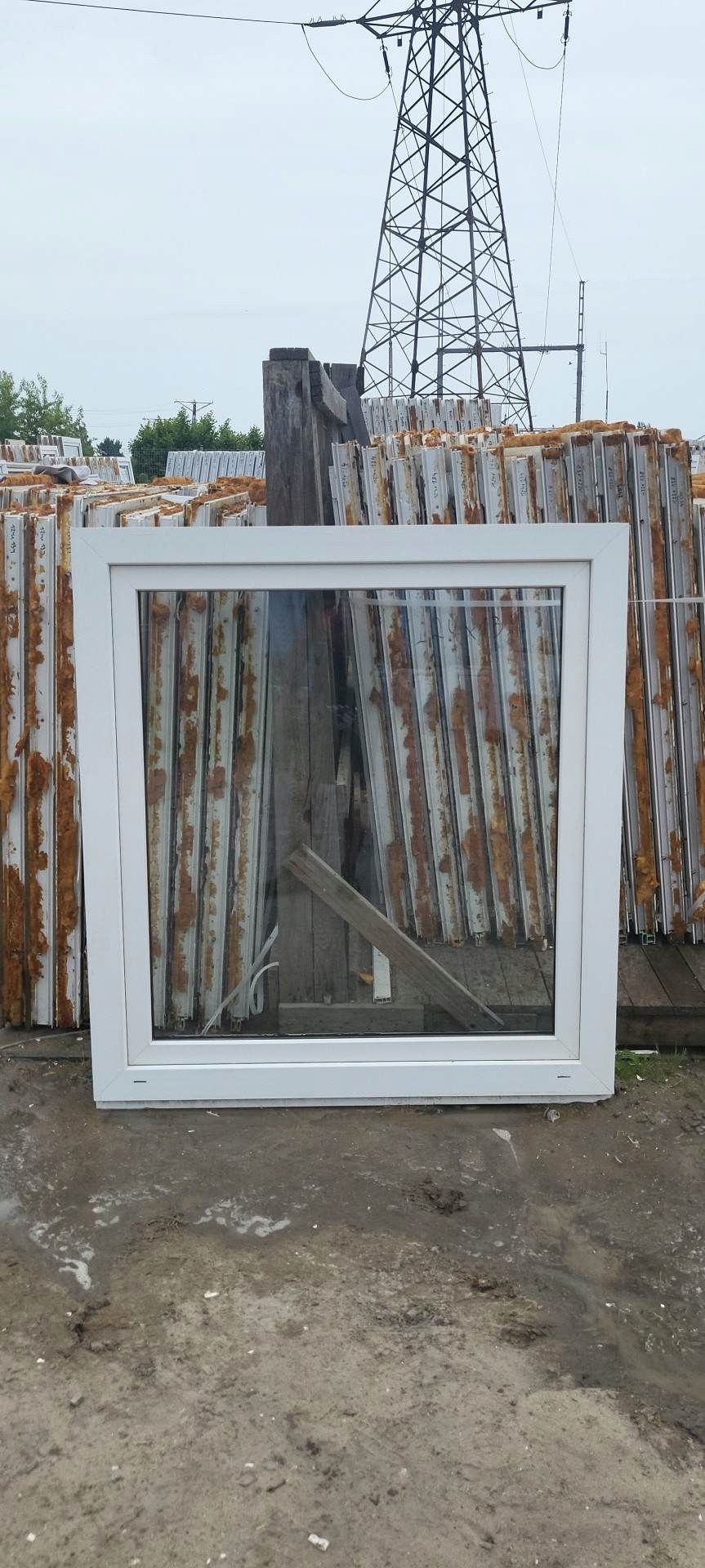 OKNA Używane 124X134 OKNO KacprzaK Plastikowe PCV Lider Okna
OLX