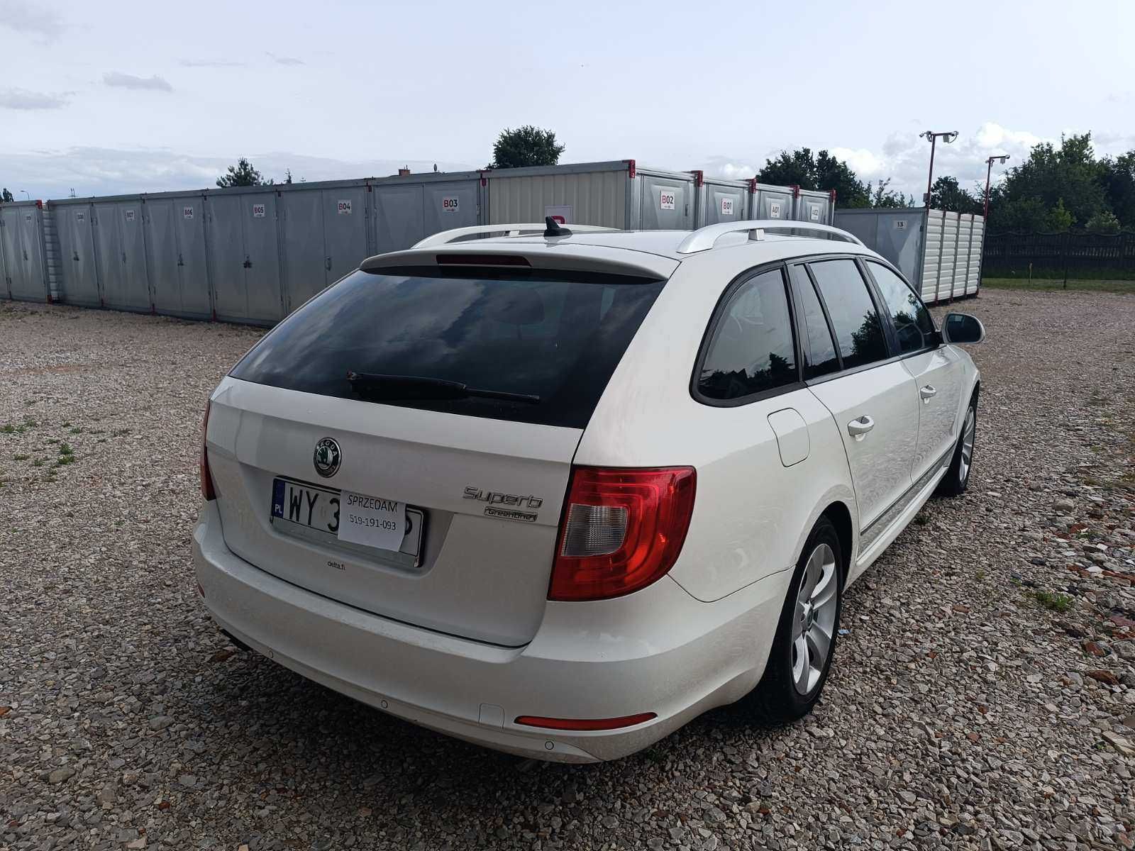Skoda Superb 2012