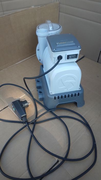 Pompa piaskowa do basenów Bestway FLOWCLEAR Stan Idealny 8330 L/H 45kg
