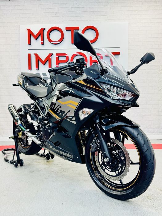 мотоцикл Kawasaki Ninja 400 ABS 2019р в оригіналі тільки з Японії