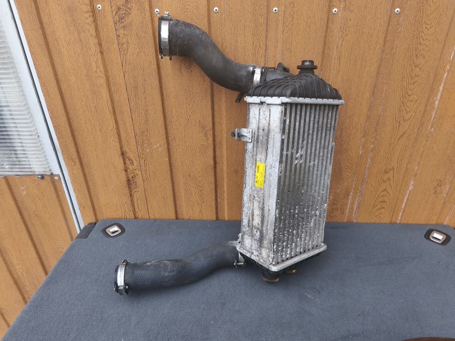 HYUNDAI I30 II KIA CEED II 1.6 Crdi Chłodnica Interkuler F-vat