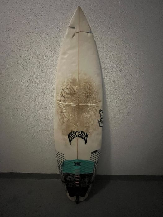 Prancha surf lost Mayhem 5.5 pessimo estado
