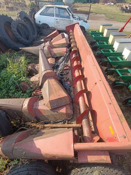 Жатка Кукурудзяна кейс 1083 8рядна