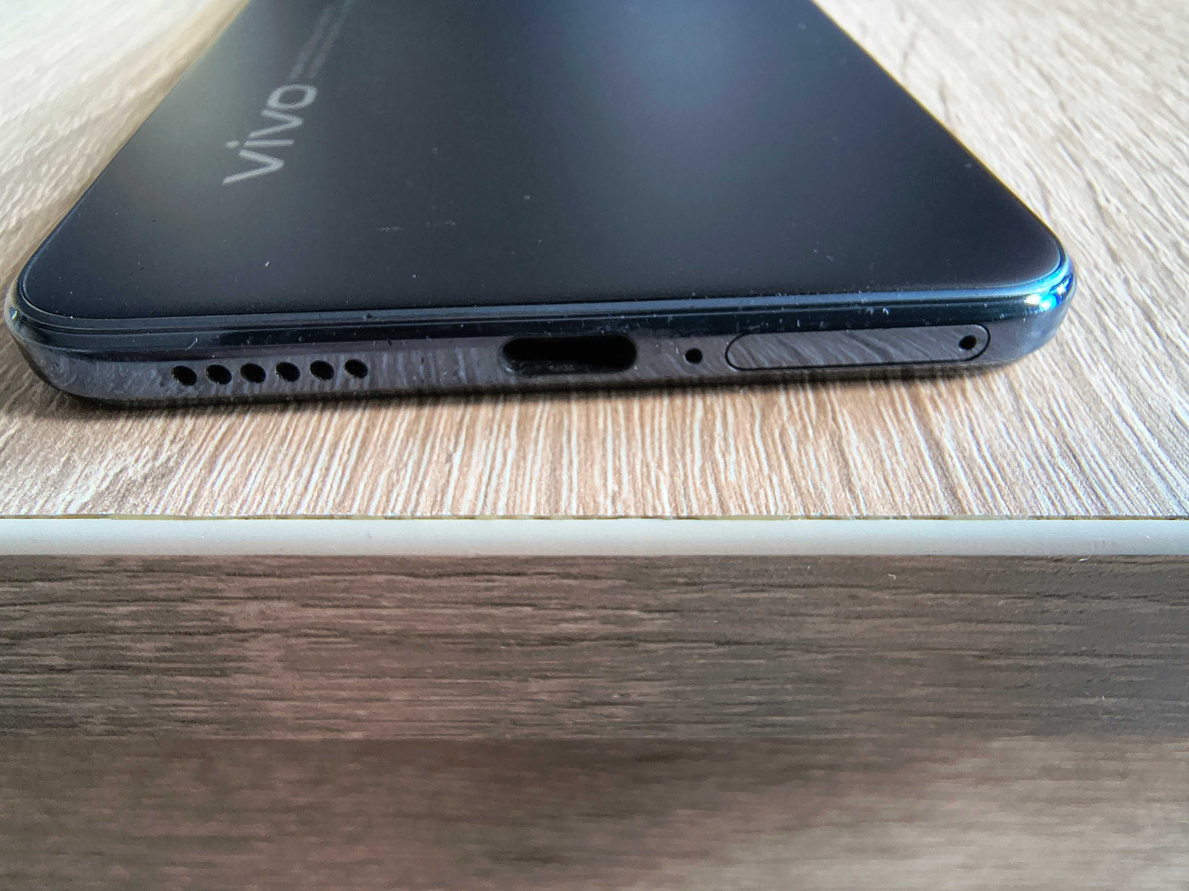 Smartfon VIVO V 21 5G w bdb stanie