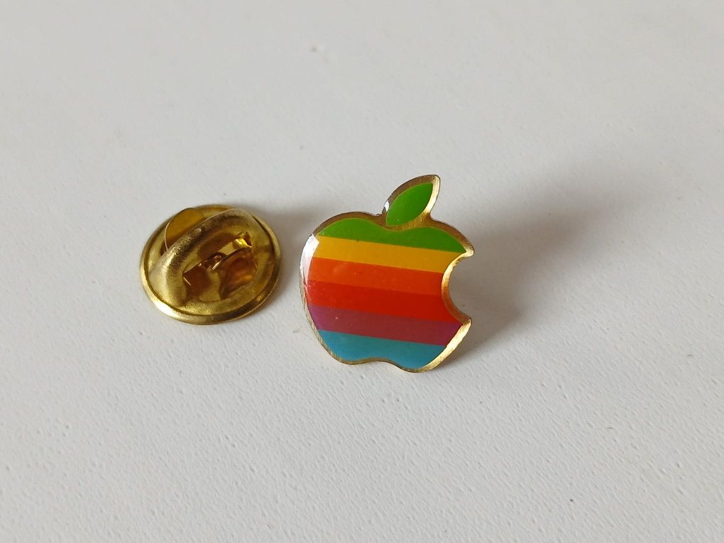 Pin vintage da Apple