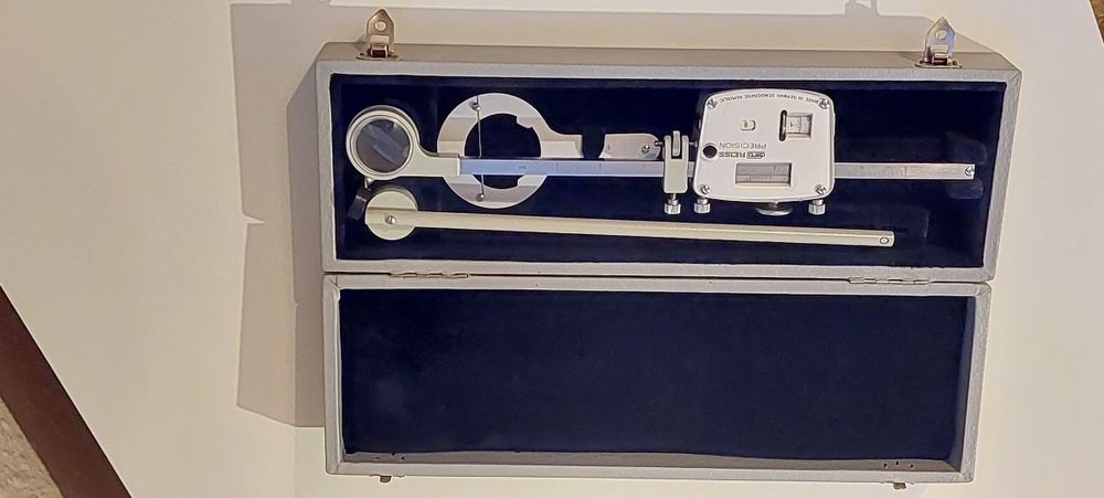 planimetr polarny kompensacyjny Reiss Precision 3005