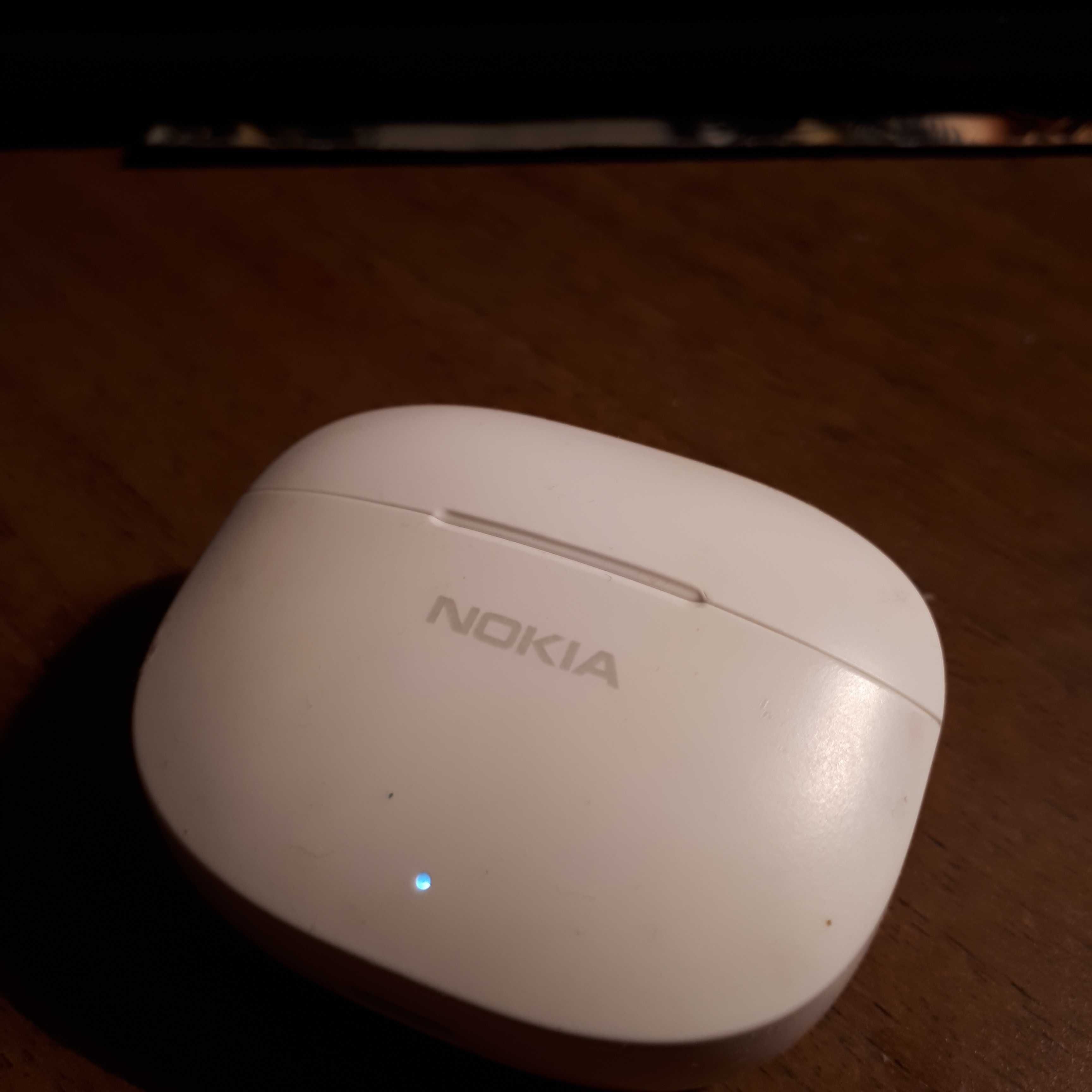 Безпровідні навушники Nokia TWS-201