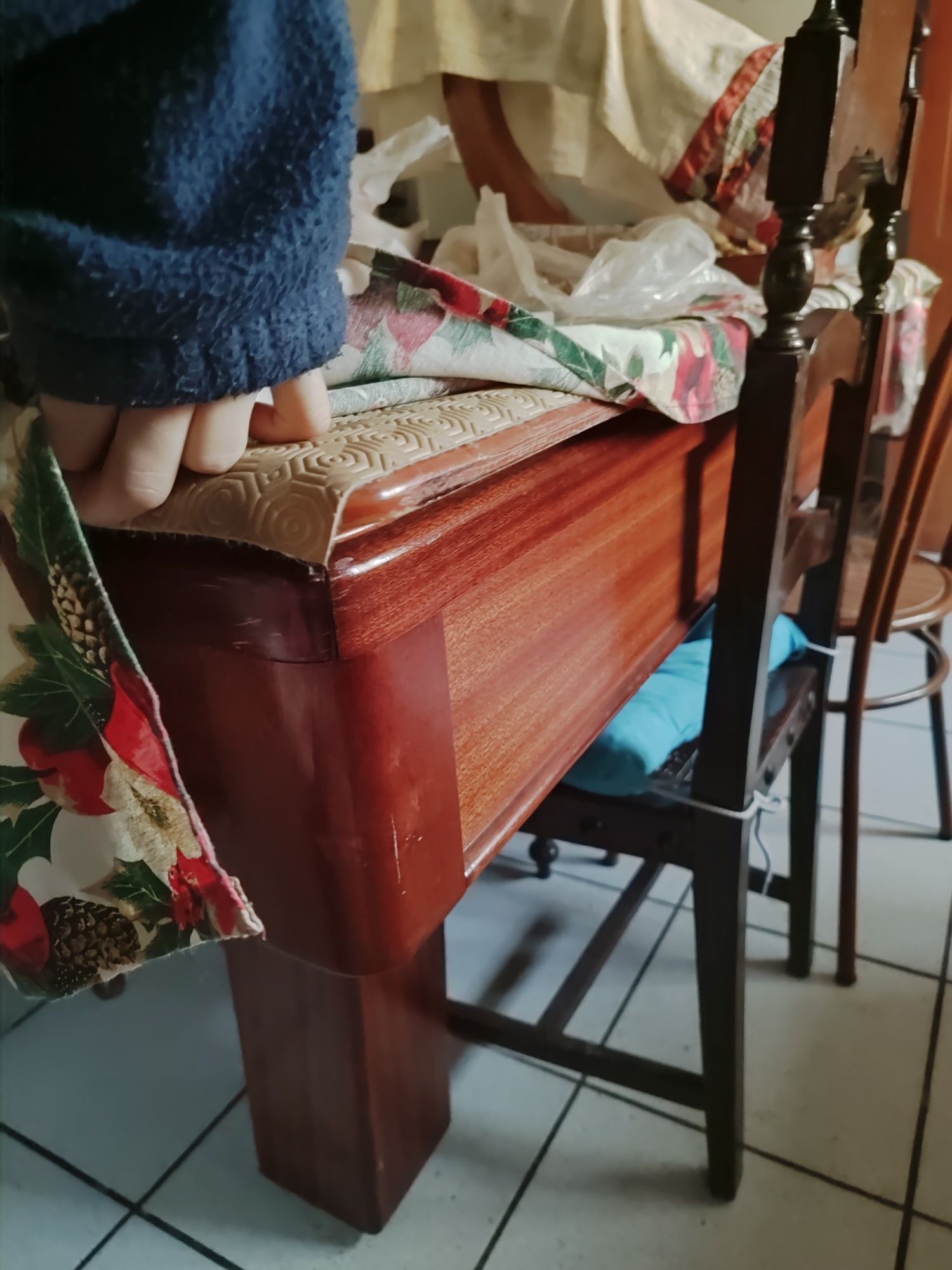 Mesa de snnoker com tampo negociável