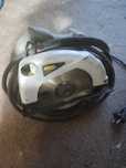 Pilarka 1300 watt ostra
