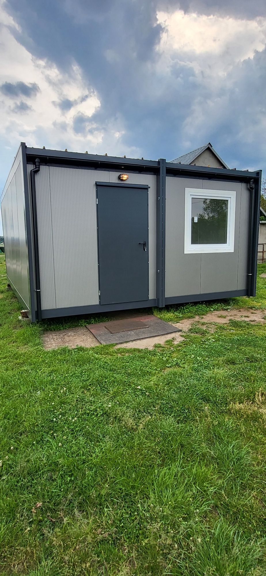 Kontener Biurowy Duo Socjalny Budowlany Pawilon Domek 30m2
