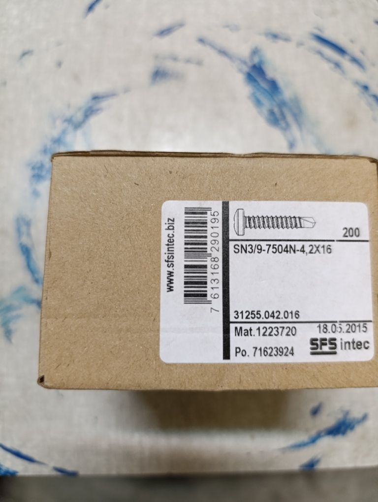 Parafusos Auto roscantes .