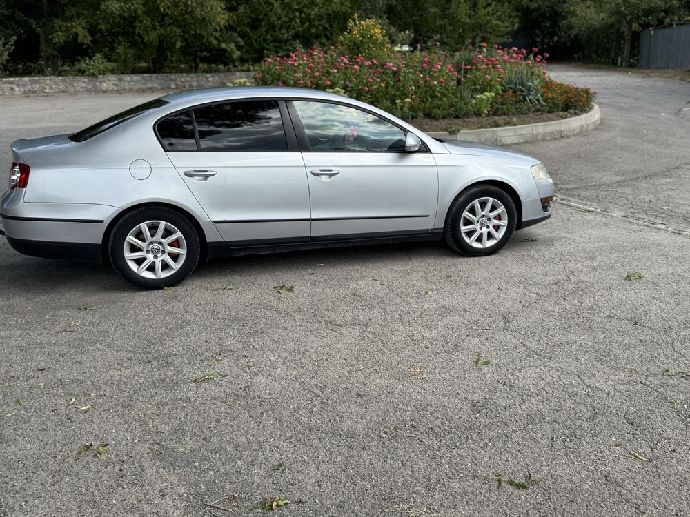 Продам Passat B6