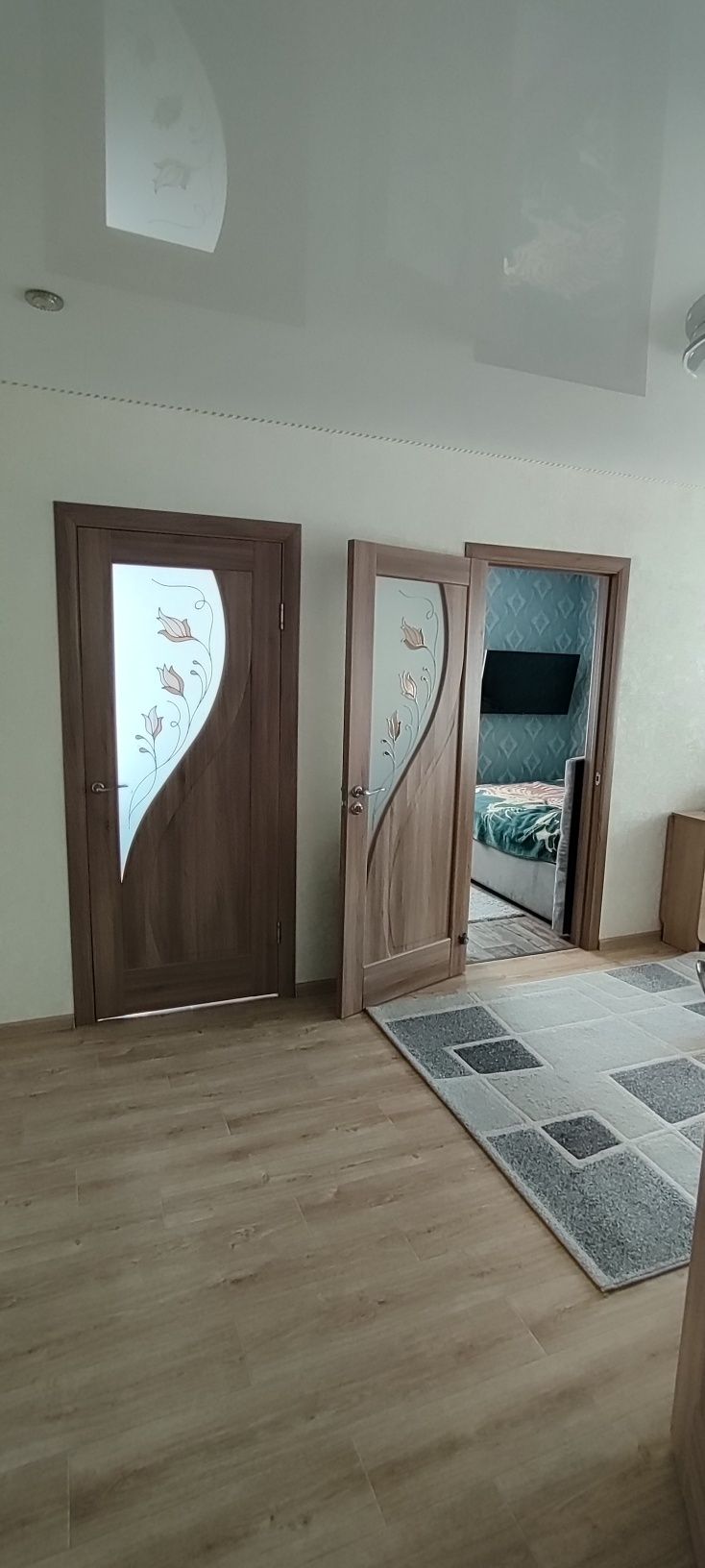 Продам 3 кВ в Черняхові