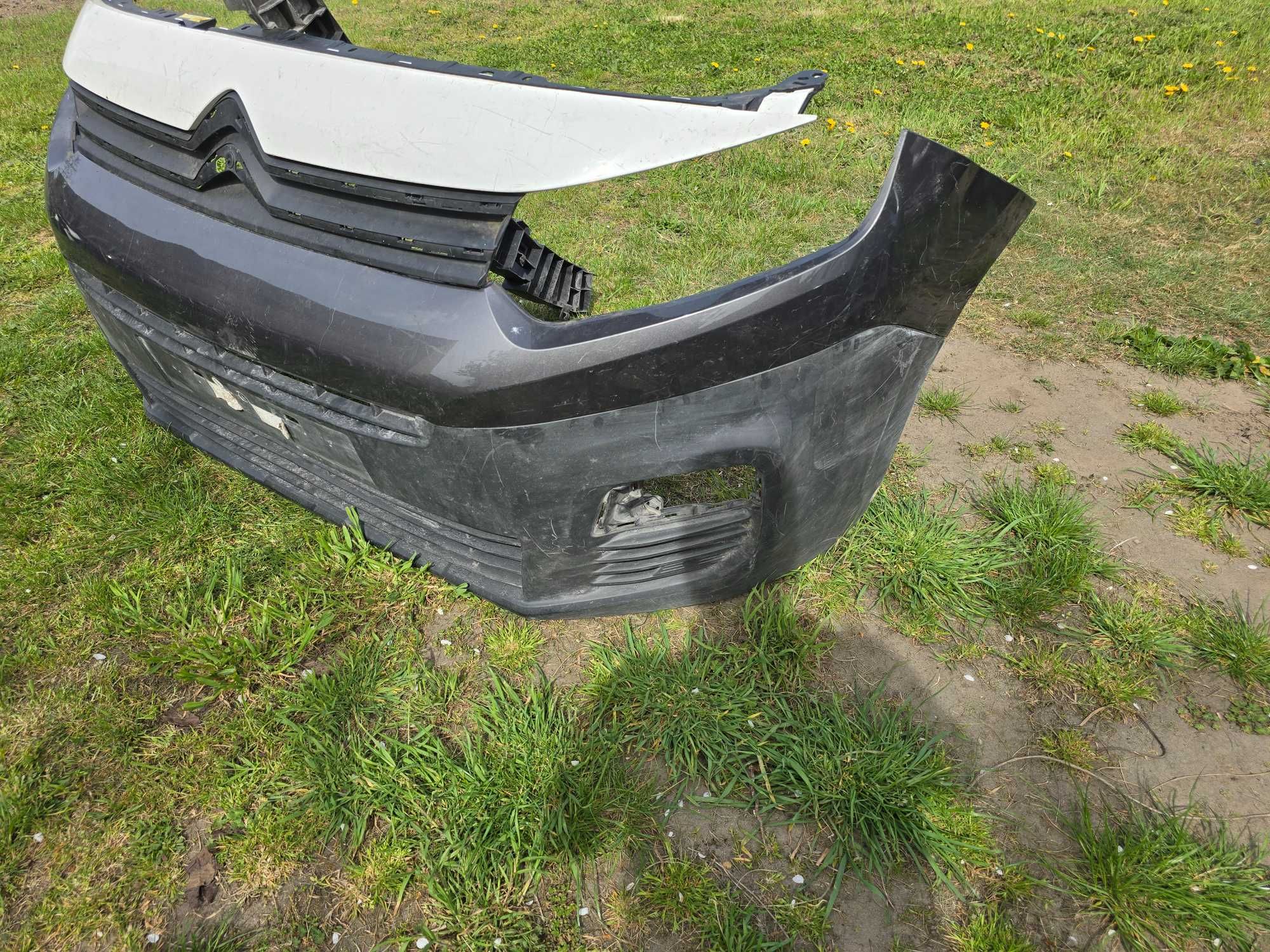 zderzak przód Citroen Berlingo 4 IV