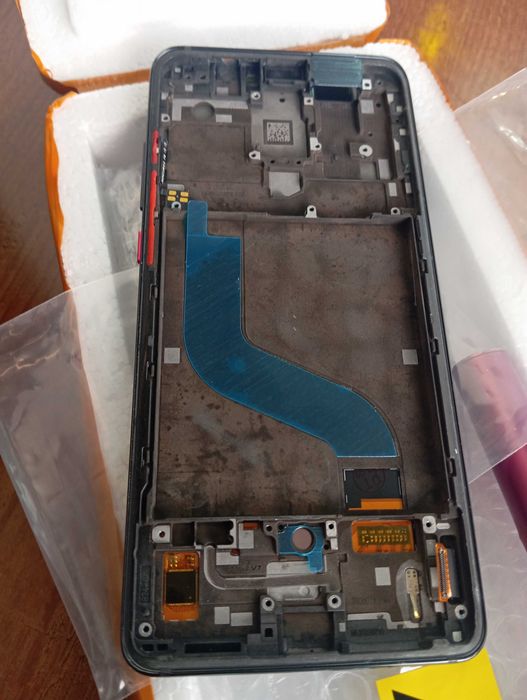 Ecrã+ estrutura de telemóvel