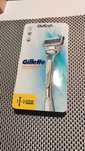 Gillette Skinguard Sensititive maszynka z 2 wkładami