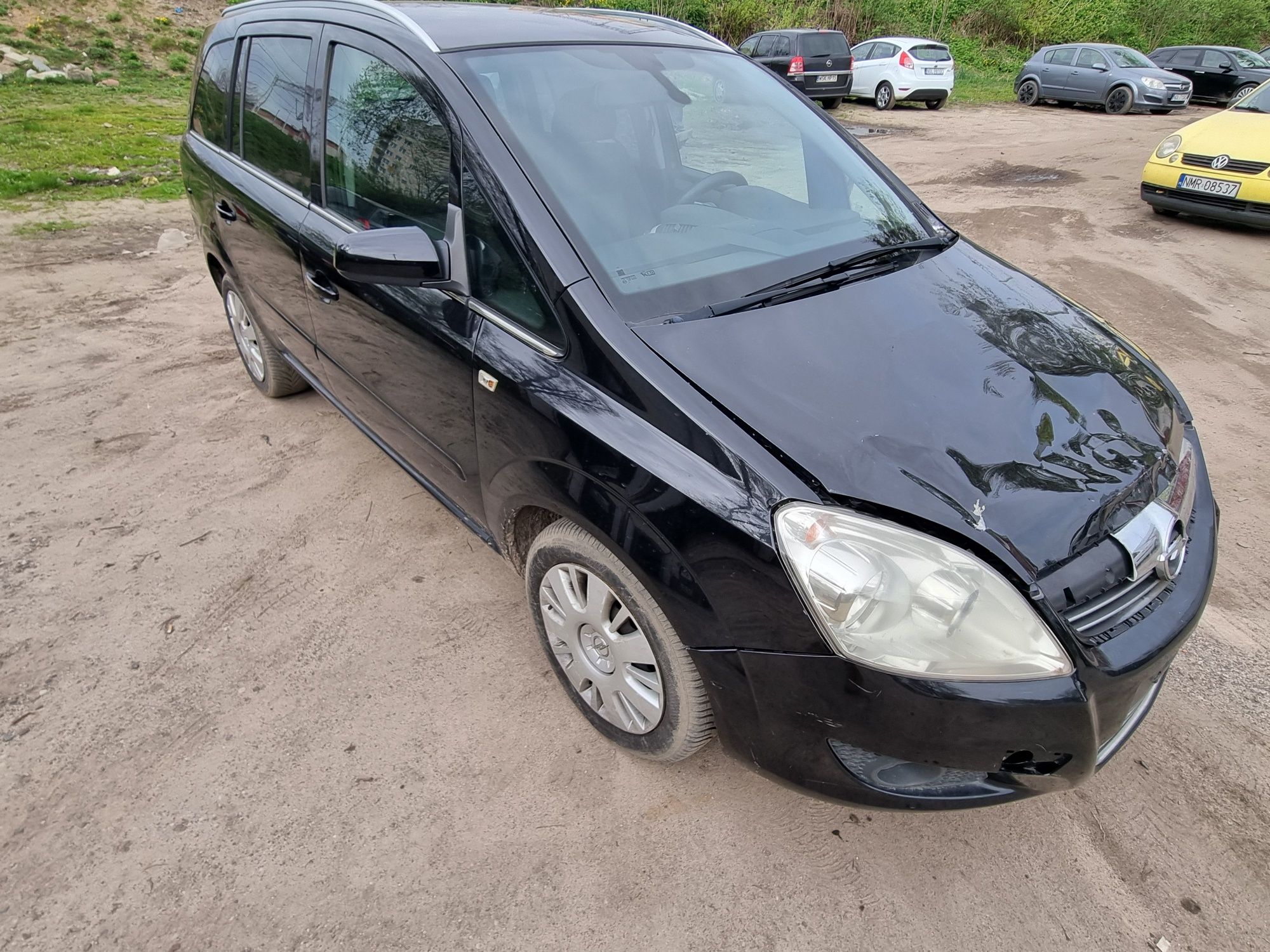 Opel Zafira B LIFT 1.6 2008