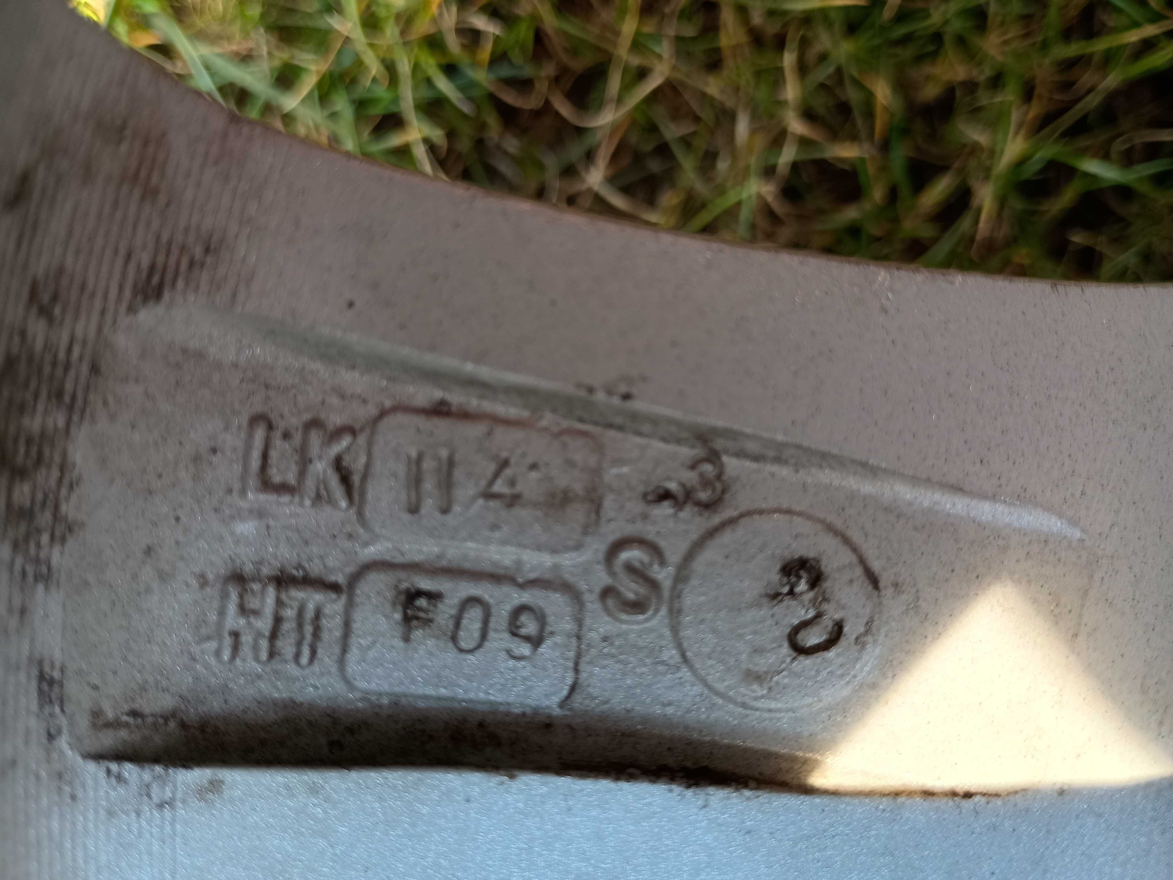 Felgi/koła CMS 16" 4szt, 5x114.3,czujnik TPMS opona 215/65R16 zima