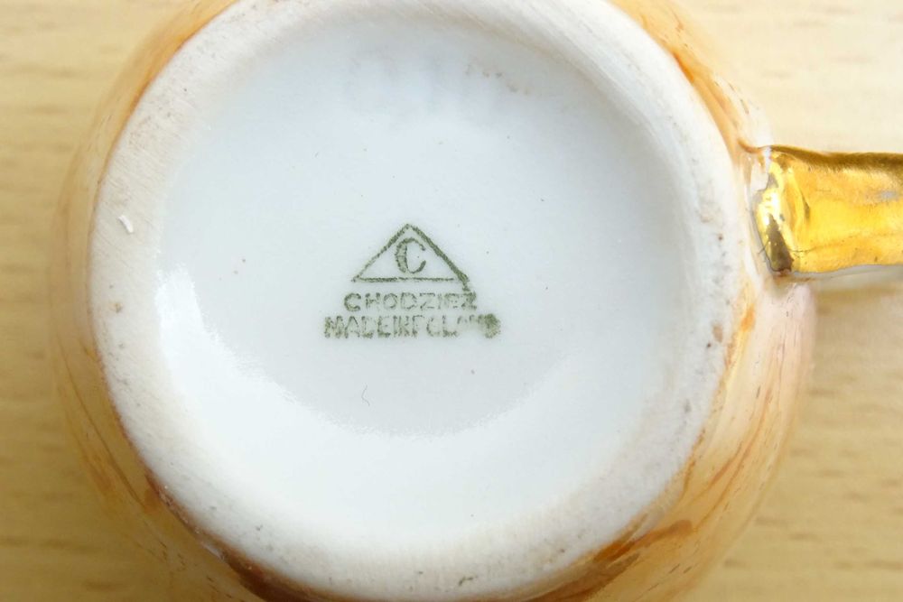 PRL, Chodzież serwis złoty marmurek