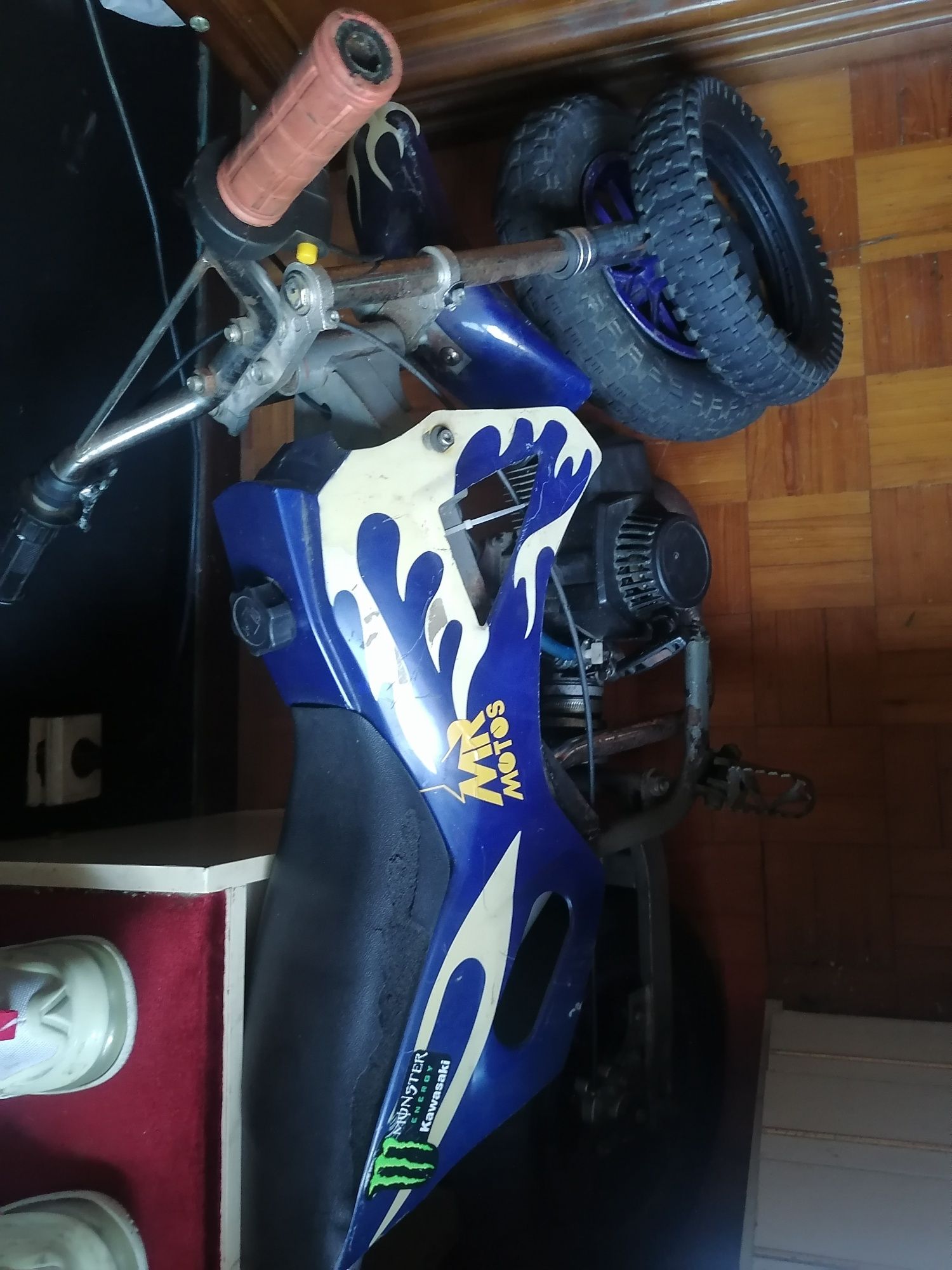 Minimoto cross alguns ajustes 60 € hoje