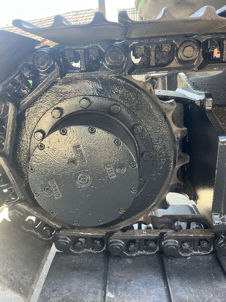 Escavadora Hyundai Robex 80