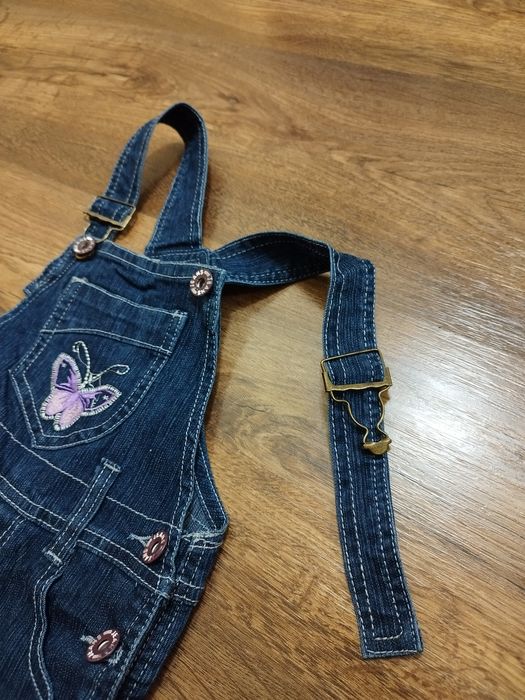 Spodnie ogrodniczki jeansowe dla dziewczynki niemowlęce R.68/74