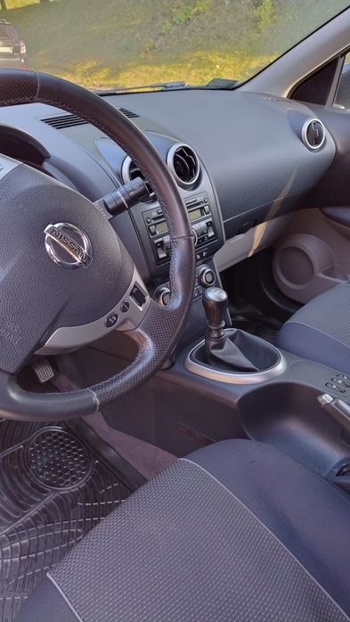 Nissan Qashqai+2 2.0 B+gaz full servis, bezwypadkowy