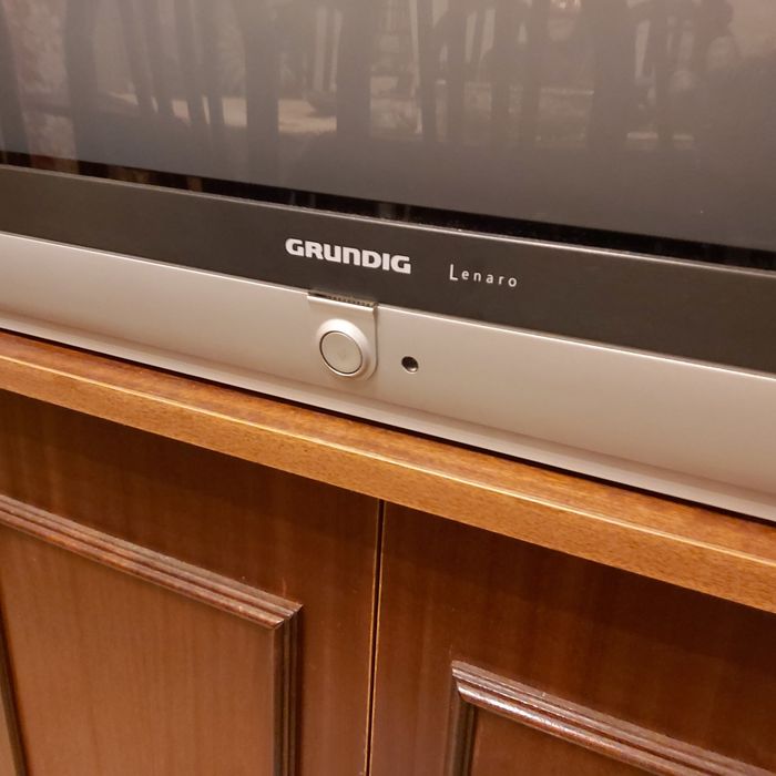 Tv Grundig Lenaro 53cm