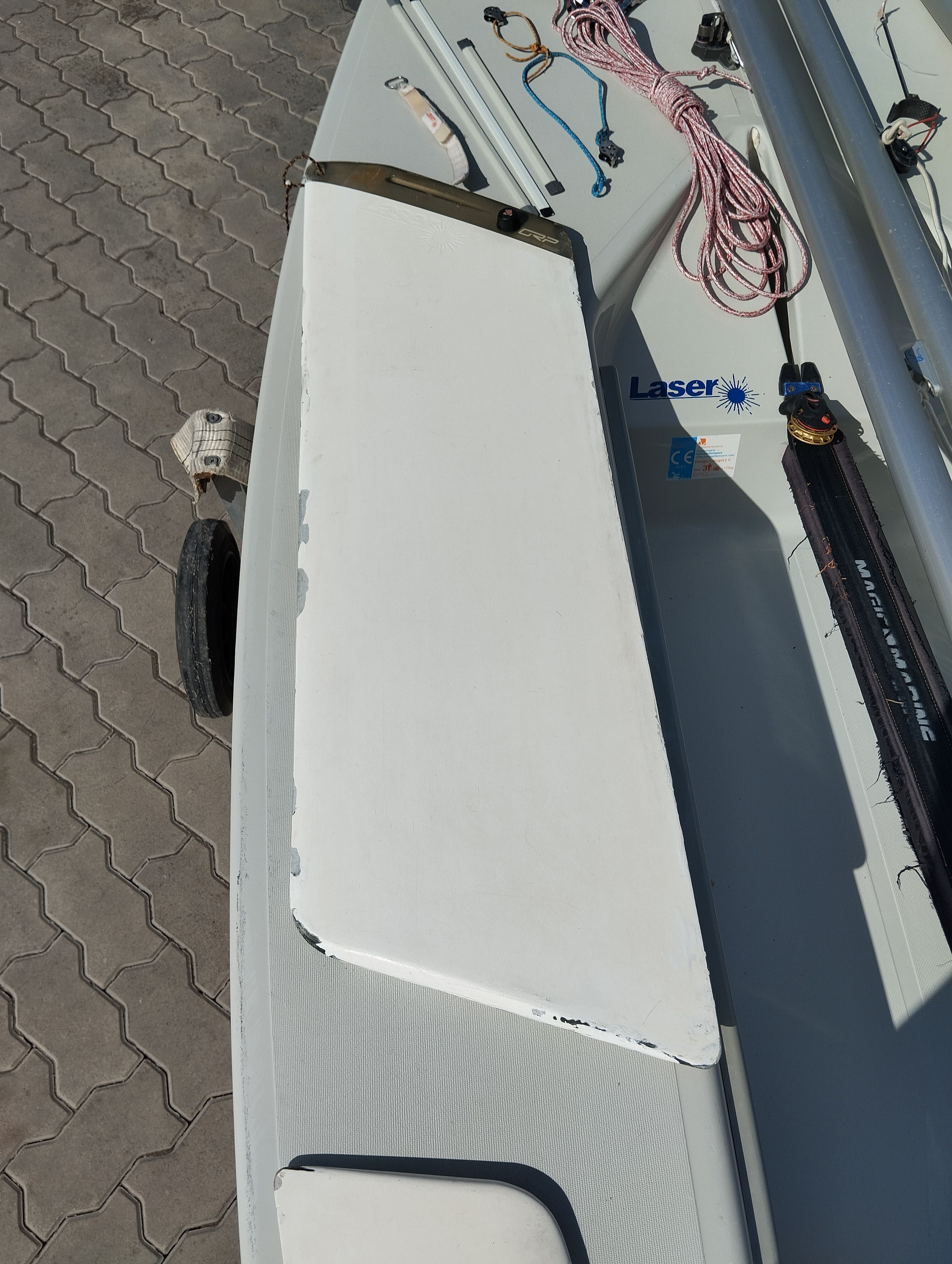 Barco vela Laser ILCA