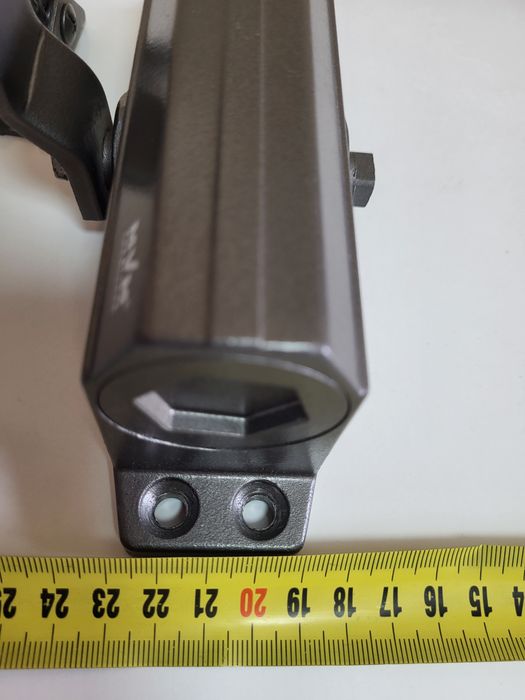 Продам б/у доводчик MVM furniture 2018 года. Для дверей весом до 60 кг