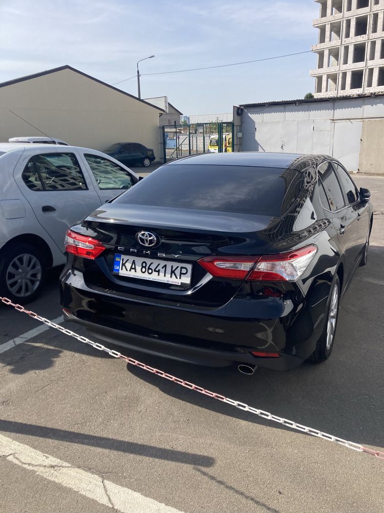 Аренда авто под выкуп Киев Toyota Camry 2020