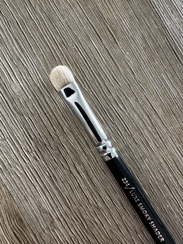 ZOEVA 234 Luxe Smoky Shader