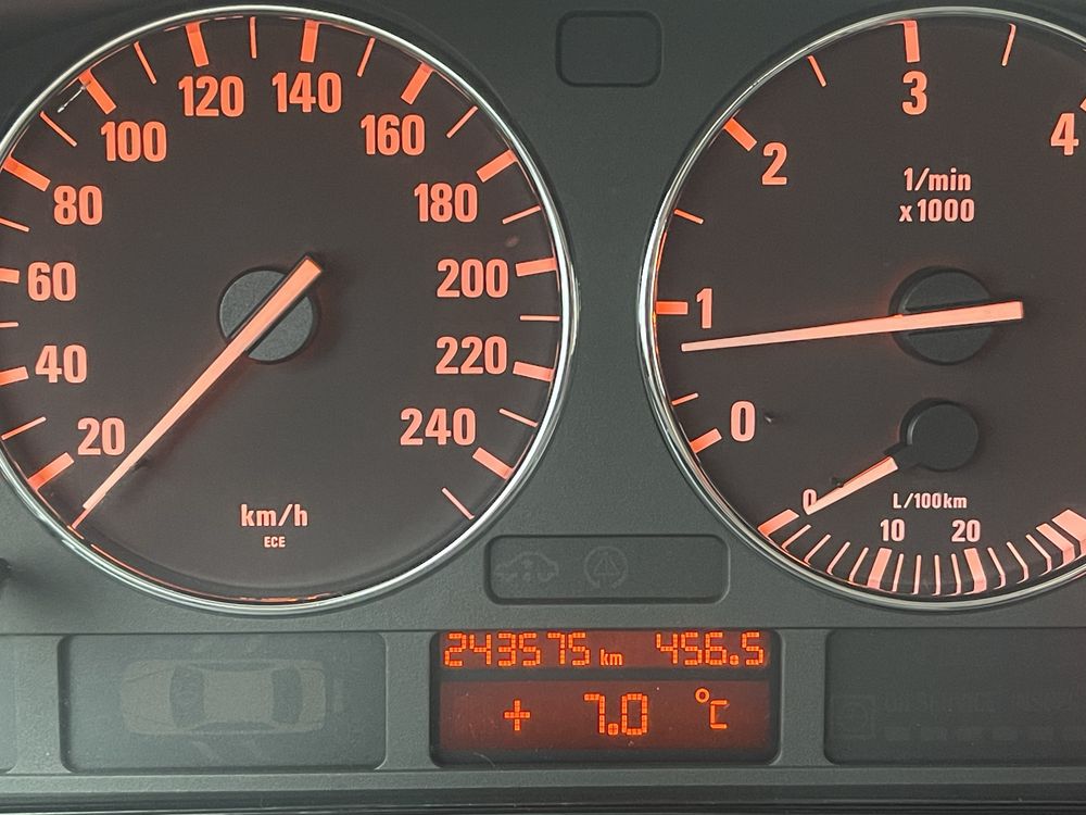 BMW 520d super stan