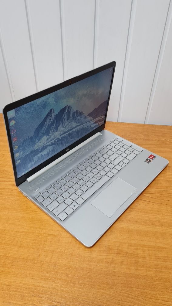 Ноутбук HP Laptop 15-ef/15.6" FHD IPS/Ryzen 5 5500u/16 GbRAM/500Gb SSD