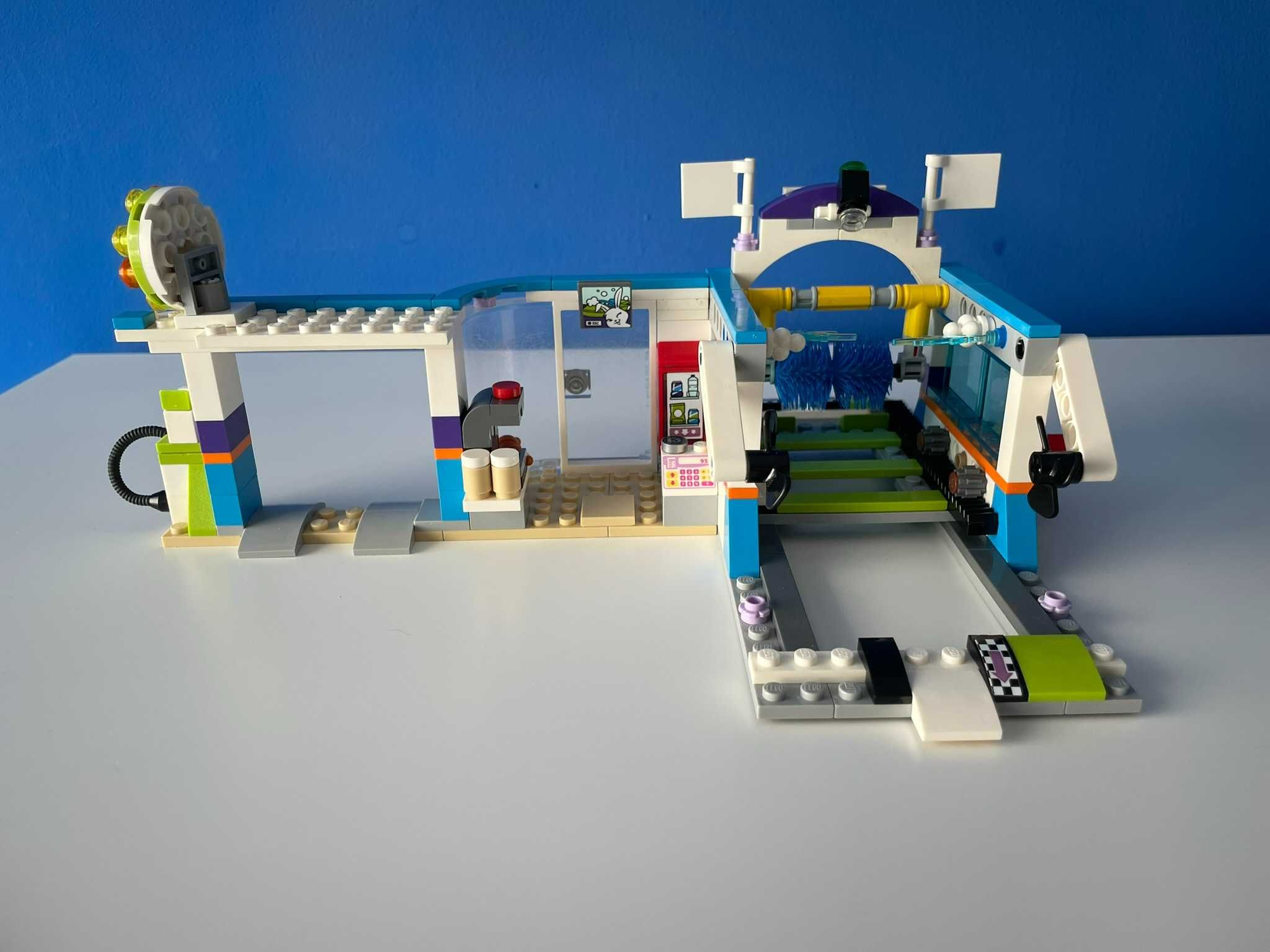 LEGO Friends 41350 Myjnia samochodowa