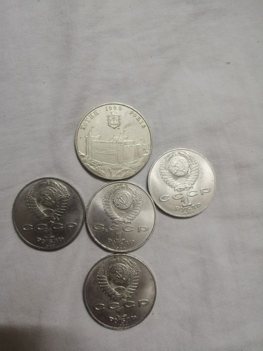 Продам всякое разное цены разные, все вопросы в личку