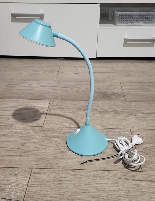Lampka biurkowa LED