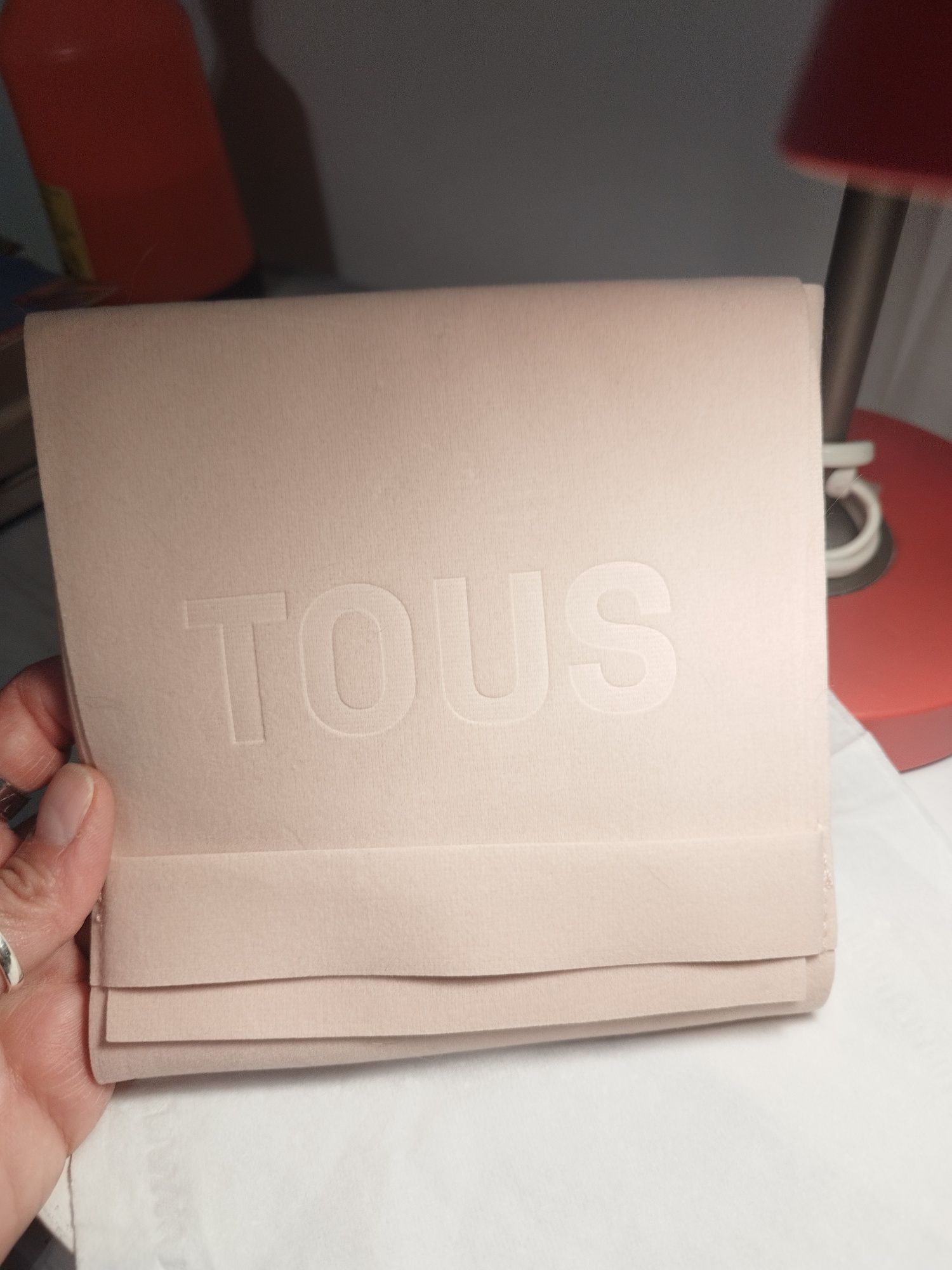 Tous etui na naszyjnik biżuterię orginalny
